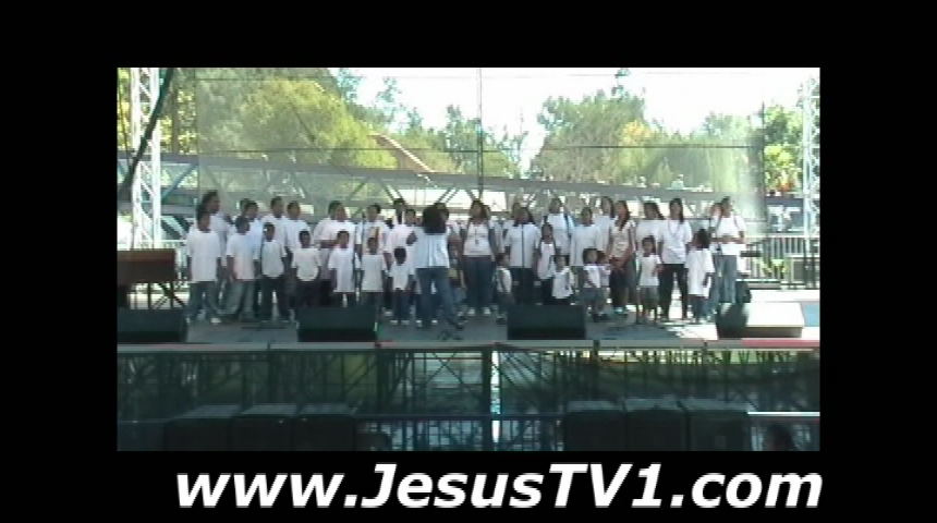 Jesus TV: "Christmas In The Park"